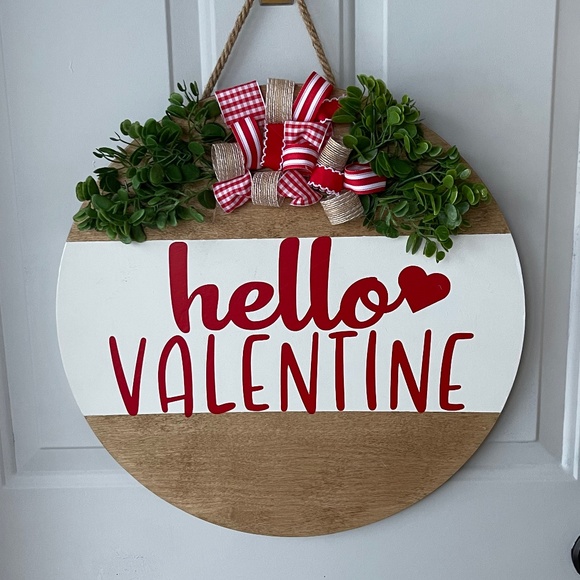 Valentines door hanger - Picture 1 of 1